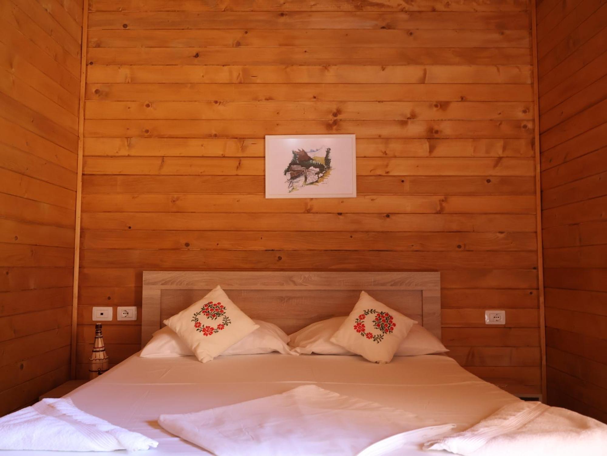 Mik Hotel Valbona المظهر الخارجي الصورة