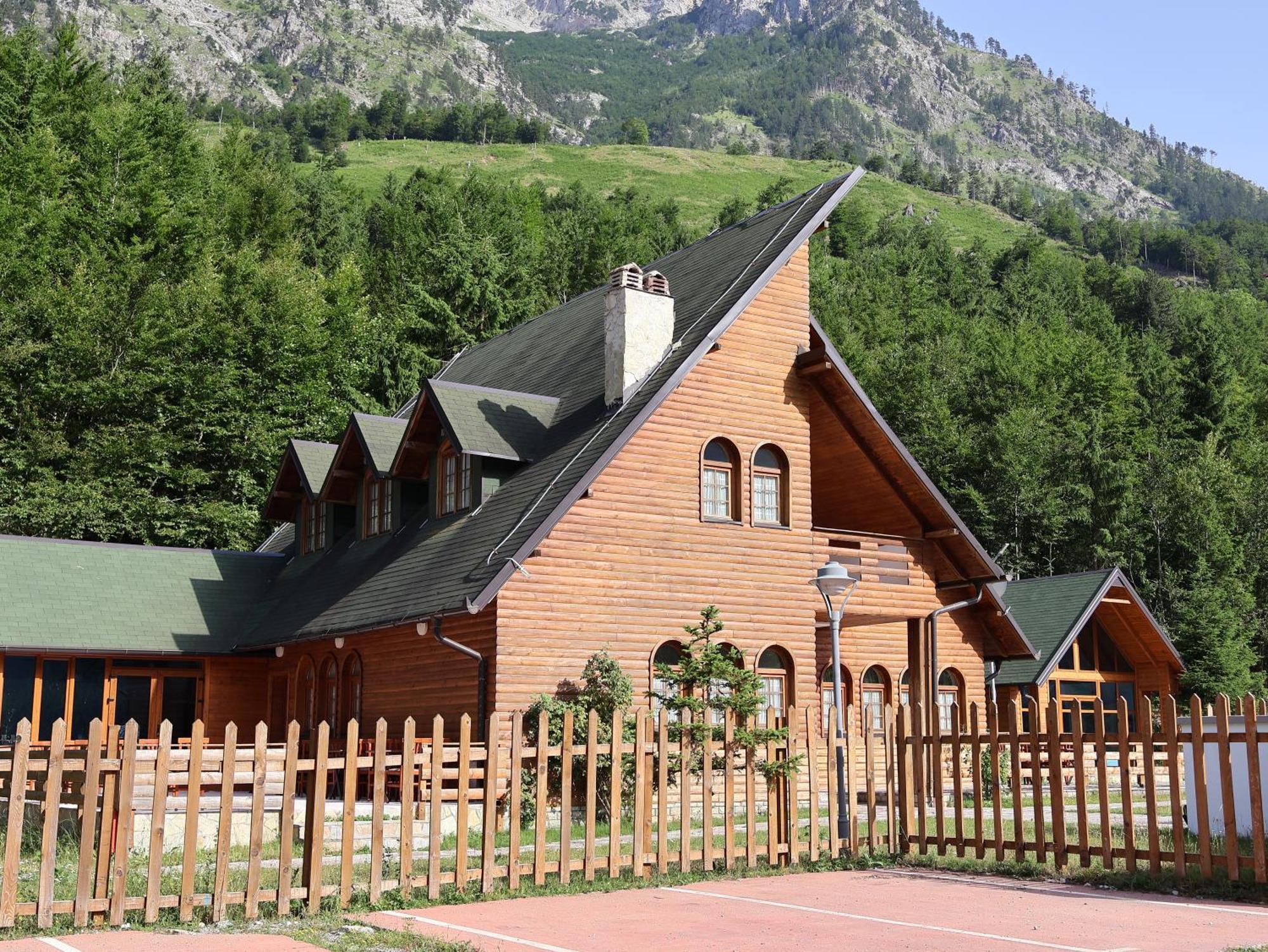 Mik Hotel Valbona المظهر الخارجي الصورة