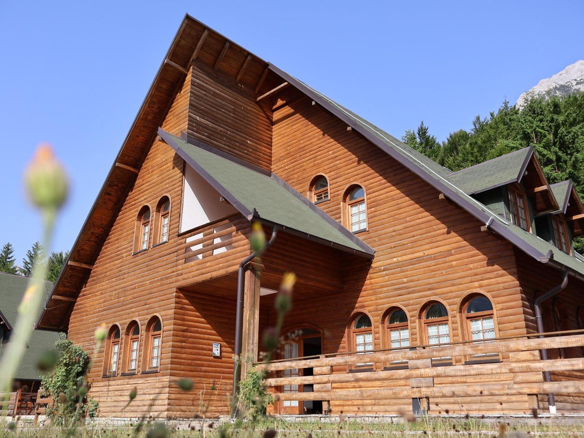 Mik Hotel Valbona المظهر الخارجي الصورة