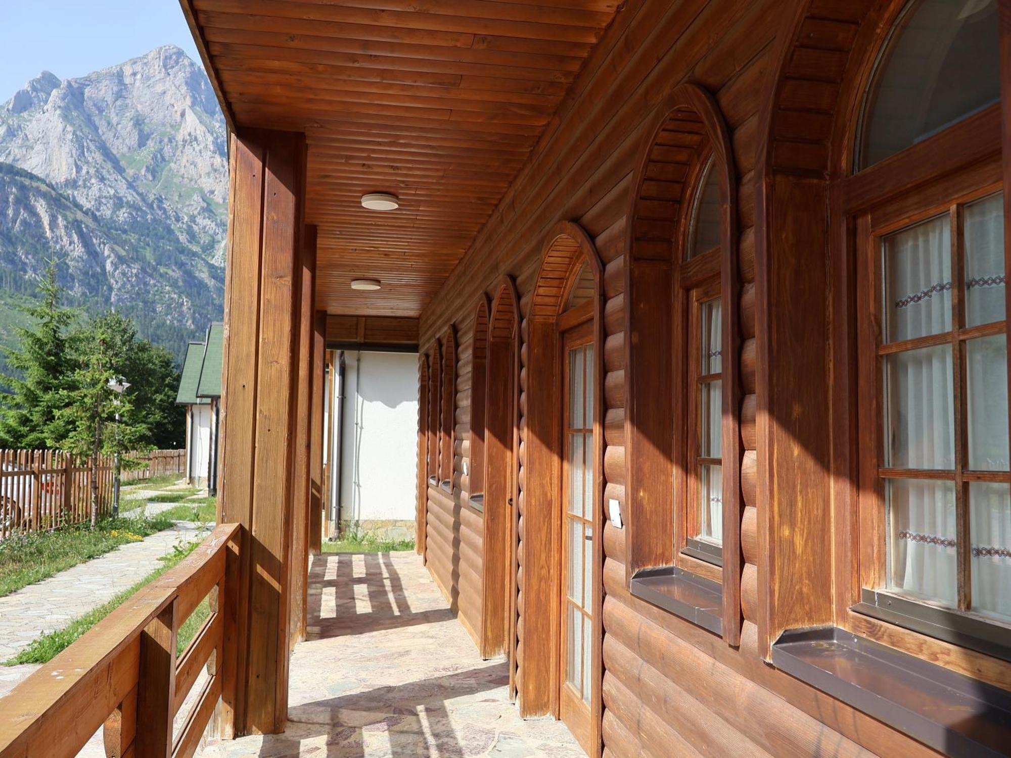 Mik Hotel Valbona المظهر الخارجي الصورة